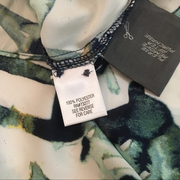 Cute blouse from Vera Wang - Picture 6 of 6